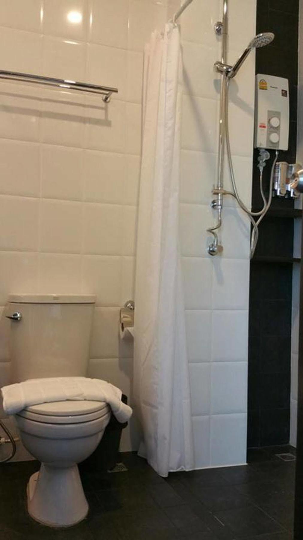Hotel Phuket Airport Place - Sha