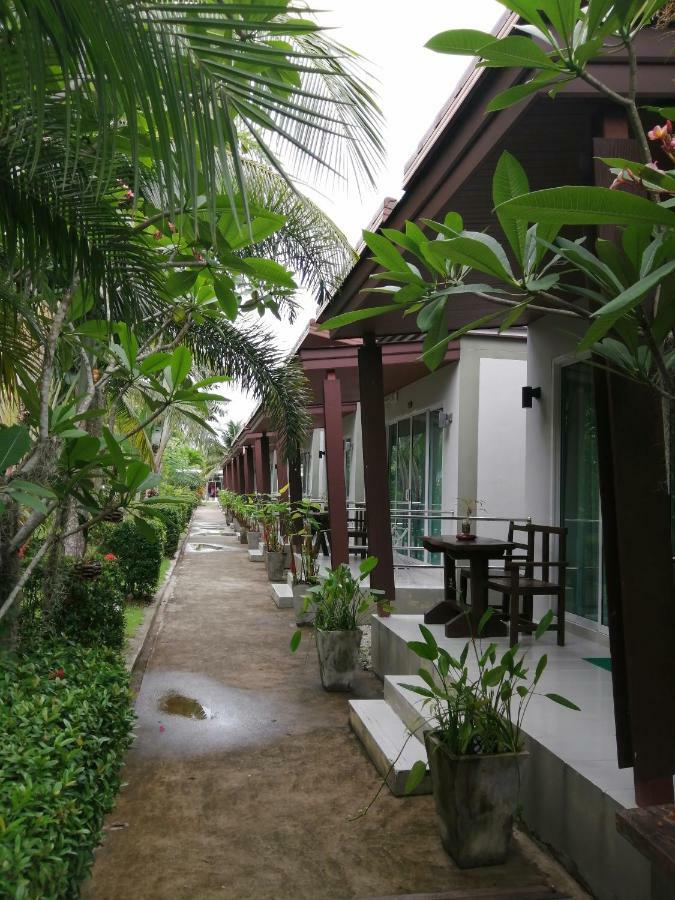 Naiyang Boutique Resort 2*