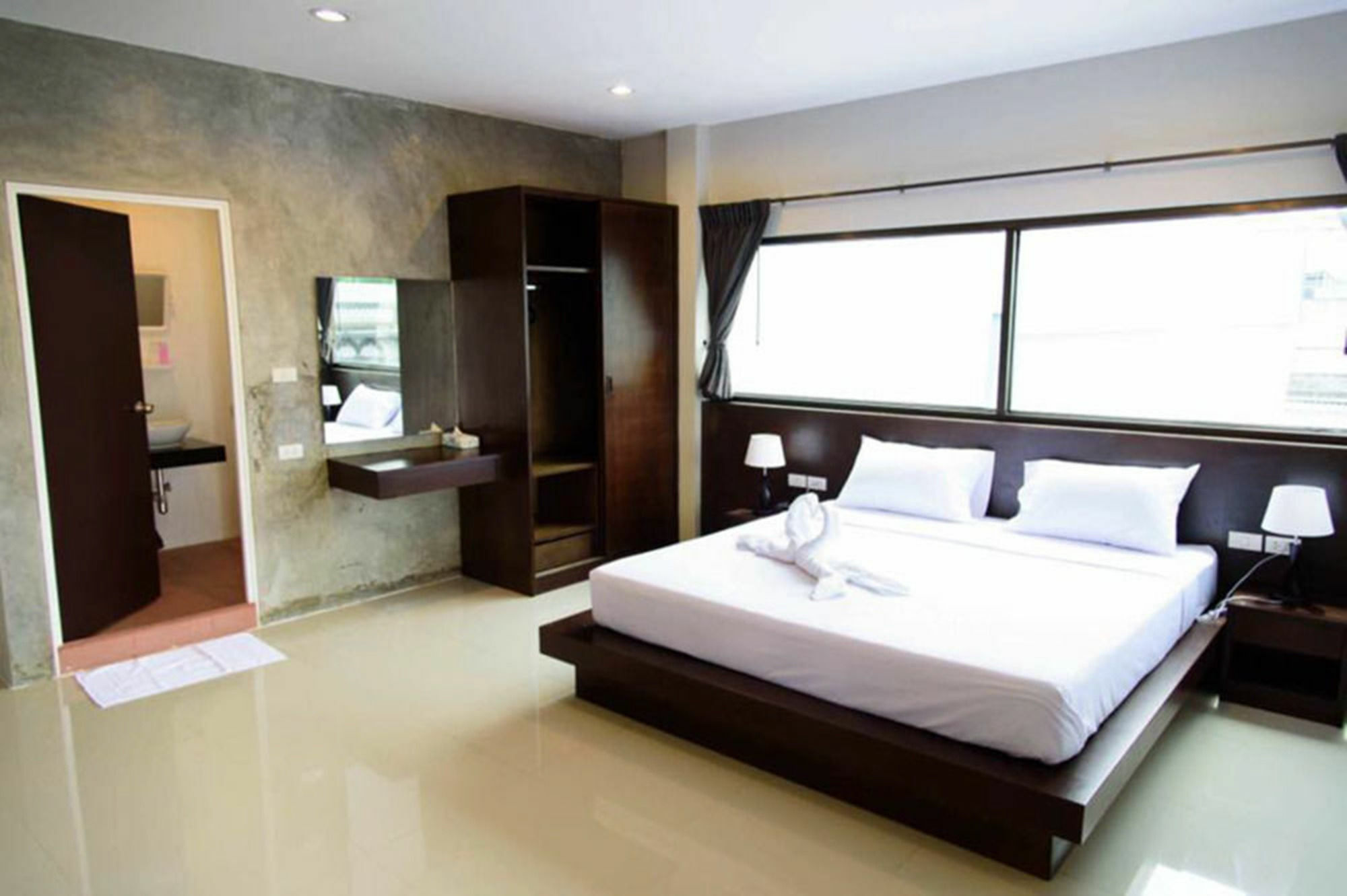 Greenleaf 2*