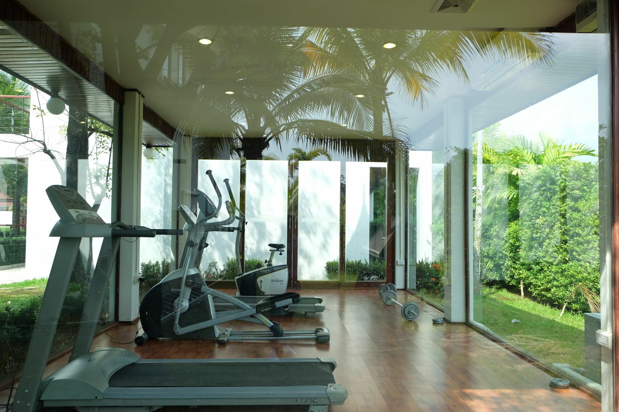 T-villa Phuket Nai Yang