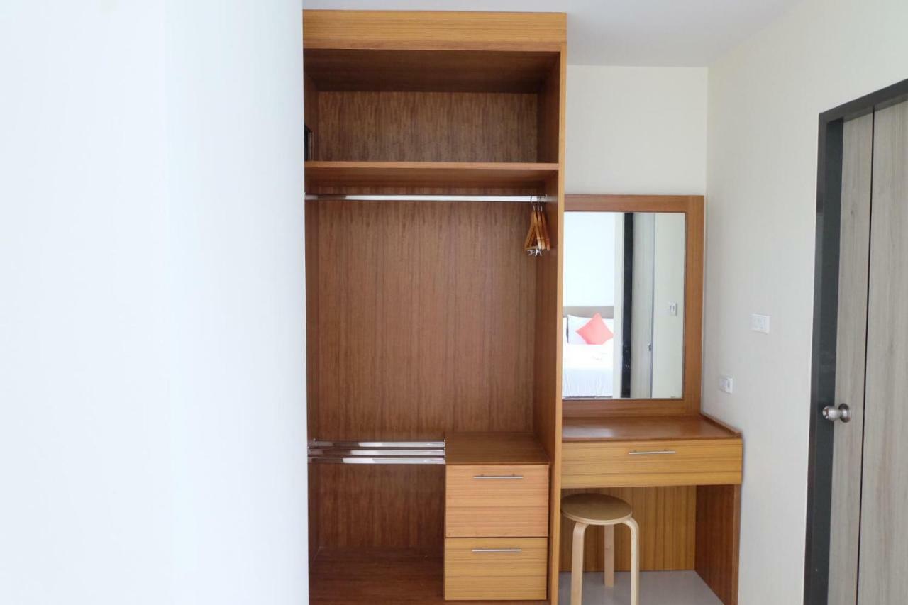 Apartment Dos's House Nai Yang