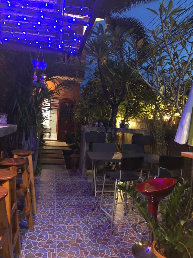 Golf House Guest house Nai Yang