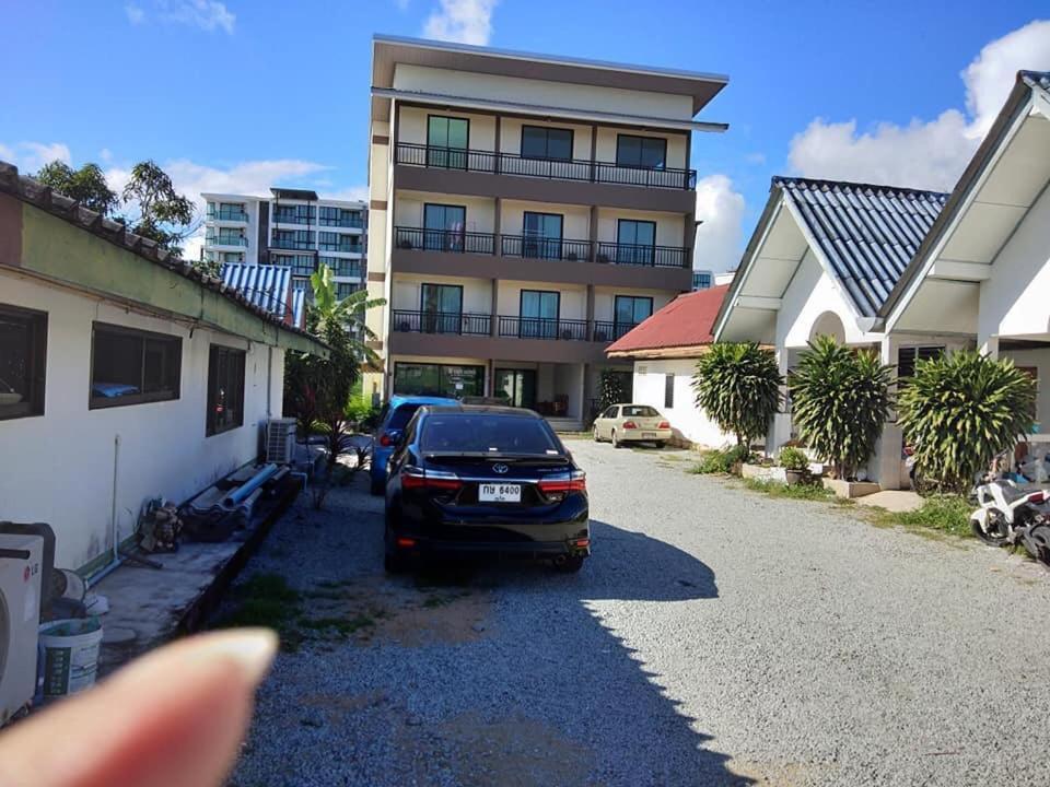 Apartment Dee Dee Mansion Airport *