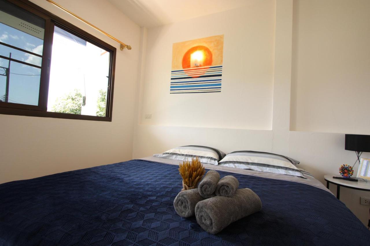 Casa de hóspedes Sun & Sea Phuket
