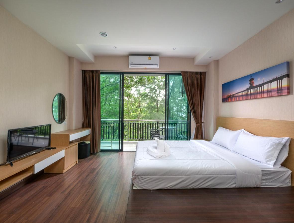 Beachfront Condotel *