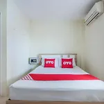 Oyo 885 You And Me House