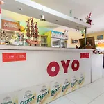 Oyo 885 You And Me House