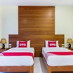 Oyo 854 Baan Phuchalong