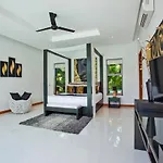 Villa Tangerine Xxx