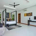Villa Tangerine Xxx