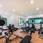 Fully Serviced Grand Villa Luxury Time Phuket