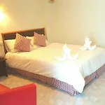 Hotel De Ratt