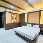 Thalang Resort