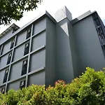 Ritsurin Boutique Hotel - โรงแรมริทสุริน บูติค