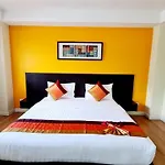Tp House At Town