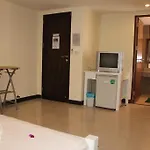 Chanisara Guest House