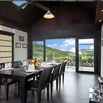 Japonica Villa