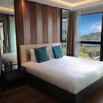 Two Bedrooms Seaview Apartment Surin/Bangtao Area