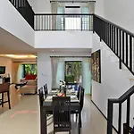 Villa Emiemi | 2Fl 2 Bedroom Villa With Terrace Close To Nai Harn Beach