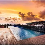 The Deck Patong