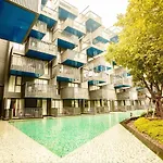 The Deck Patong