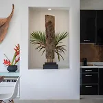 Labriz Ocean Villa - Tropical Modern Living