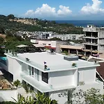 Amazing Modern Privat Pool Villa In Great Location In Patong