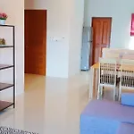 Новый Дом 106 М2, Территория 160 М2 И Своя Парковка