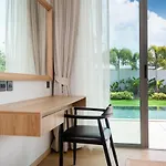 Escape Villas - Private Pool Villas At Shambhala Grand Villa