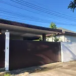 Phumiphat Private New Pool Villa Bang Tao