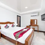 Nai Harn Beach Condominium
