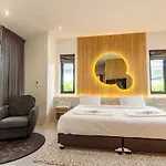 Taan Residence