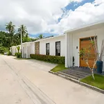 Blue Coral Luxury Villa - Naiyang Beach