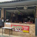 Baan Ketkeaw Guest House 2