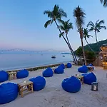 Bandara Beach Resort, Phuket