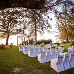 Renaissance Phuket Resort&Spa - SHA Plus