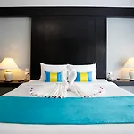 Diamond Cottage Resort & Spa