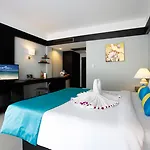 Diamond Cottage Resort & Spa