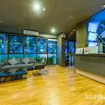 Elegant Room Near Beaches, Shopping, Restaurant​S
