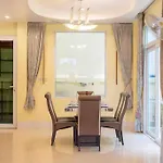 Patong Spacious 4 Bedroom Vacation Home Rooftop Views