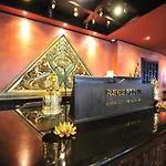 Siralanna Hotel