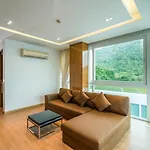Sea View Apartment At The Privilege By Lofty