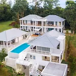 L\'Archipel Sea View Pool Villa