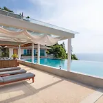 Ayara Villa 3 - Unique Gem With Private Pool And Majestic Sea Views