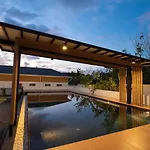 Villa Sunrise Garden A180