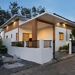 Villa Sunrise Garden B190