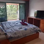 Appartamento Patong Beach, All\'Interno Del Sai Rougn Residence