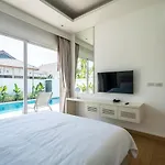 Deluxe Pool Villa At Kamala Garden View