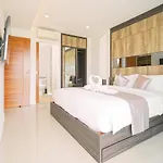 Beautiful Seaview Apartment