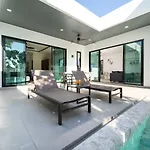 Villa Indra Xxx